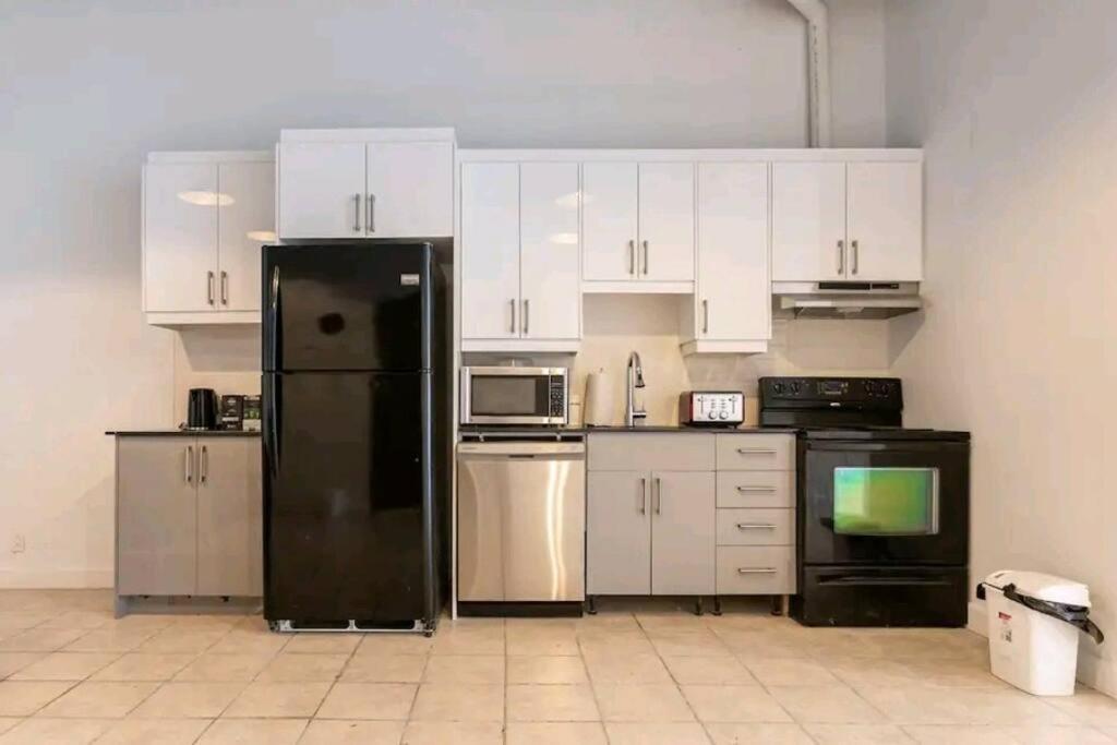 Apartament No°1~Plaza St-Hubert~Metro Jean-Talon~Jarry Parc Montreal Zewnętrze zdjęcie